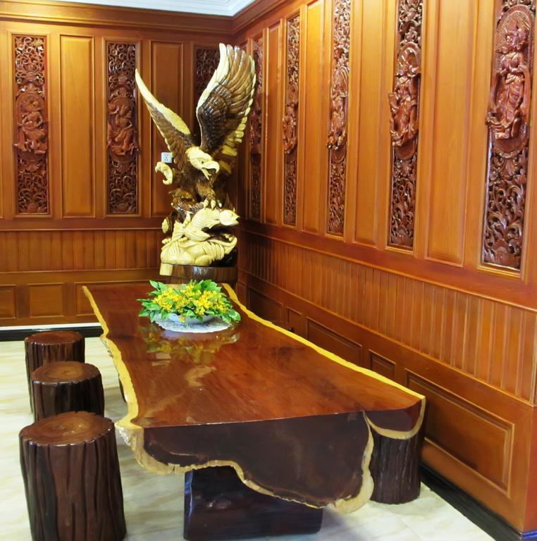 Win Star Hotel