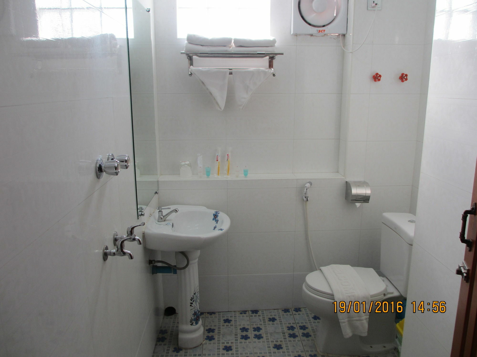 Win Star Hotel 2*